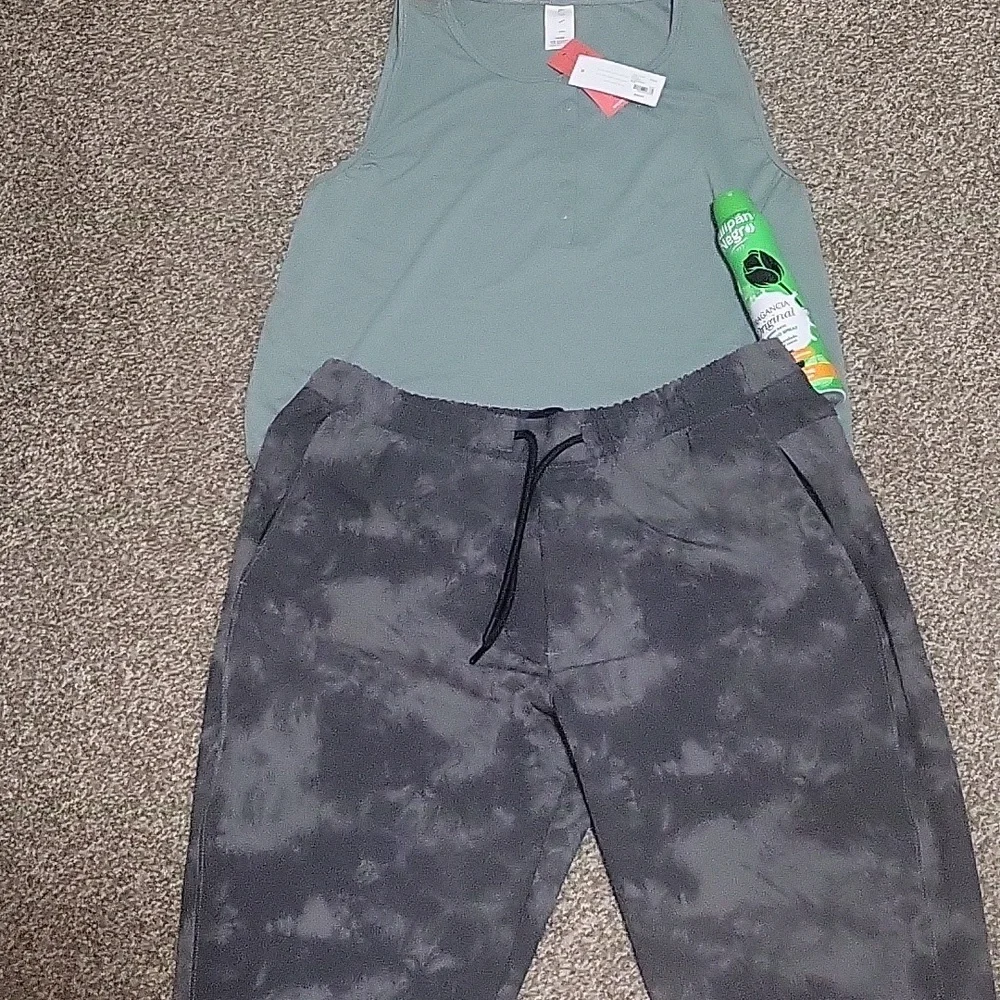 Livi/Abercrombie & Fitch combo - Picture 1 of 16
